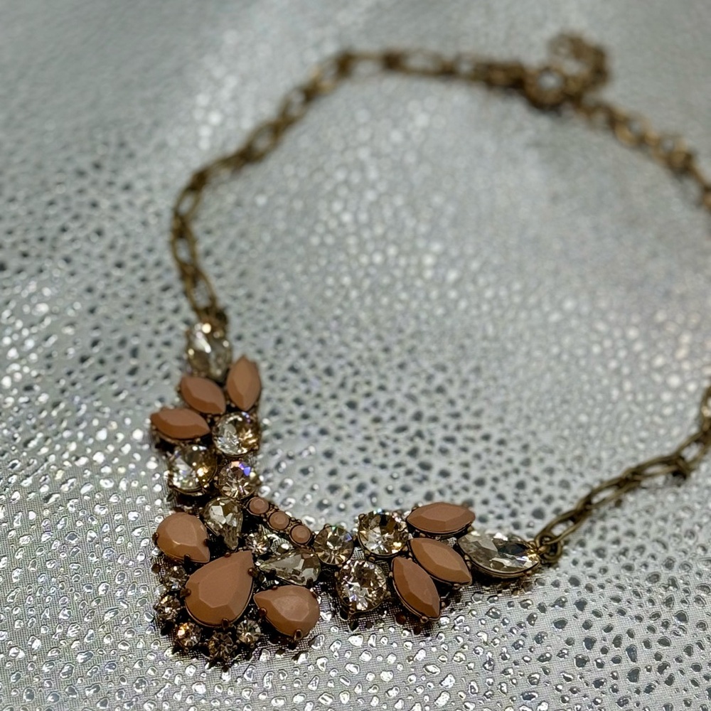 Elegant Brown and Gold Necklace